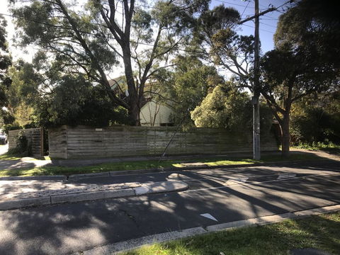 The Greenhouse - Darwin Holiday 3