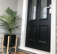 The Grove - Darwin Holiday