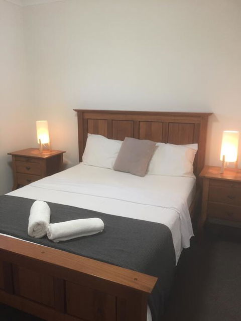 The Happy Delightful Place - Darwin Holiday 0