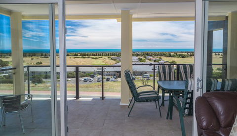 The Haven - 6A Turnberry Drive - Darwin Holiday 1