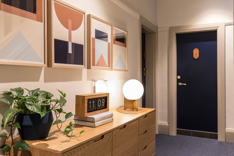 The Jensen Potts Point - Darwin Holiday 2