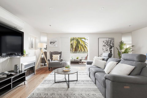 The Jetty Apartment By Ready Set Host - Darwin Holiday 0