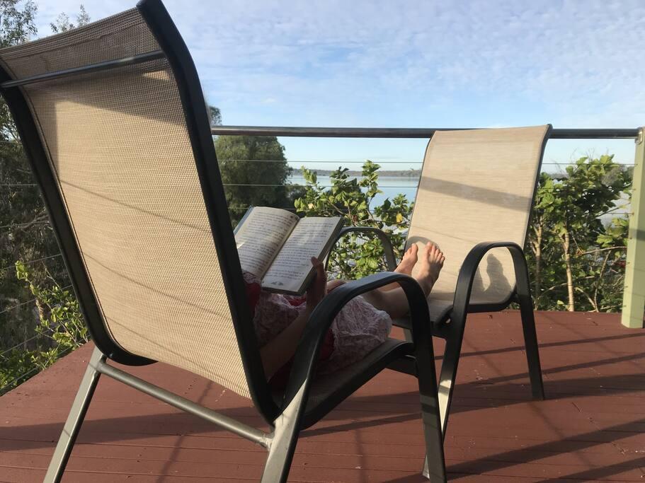  Darwin Holiday
