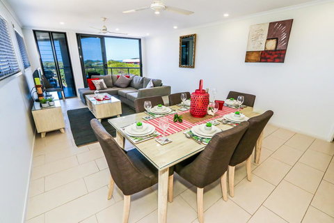 The Lazy Lizard - Darwin Holiday 0