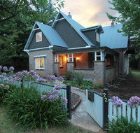 The Leura Mountain House - Darwin Holiday
