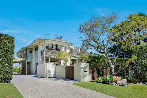 The Lighthouse, Noosa Hill - Darwin Holiday 1