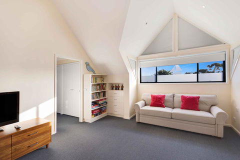 The Loft - Waterfront With Private Pool - Darwin Holiday 2