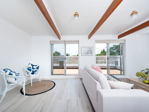 The Loft @ Fingal Bay - Darwin Holiday 0