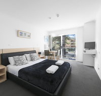 The Manly Hotel Est. 1964 - Darwin Holiday