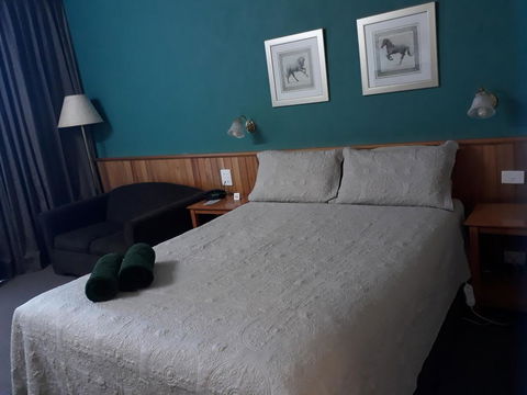 The Moe Motor Inn - Darwin Holiday 1