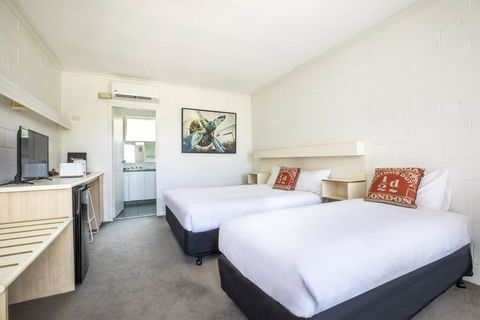 The Mulgrave Motel - Under New Management - Formerly Mulgrave Court Motor Inn - Darwin Holiday 3