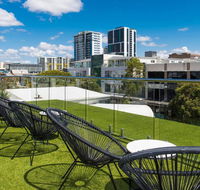 The Nest - Quirky Queen Sized Space with Roof Terrace - Darwin Holiday