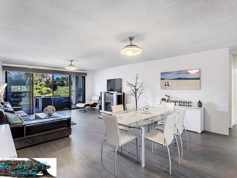 The Nest At Fingal Bay - Darwin Holiday 3