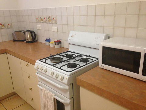 The Nosh & Nod - Avon Terrace - Darwin Holiday 2