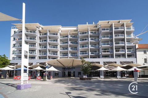 The Oaks Waterfront Resort,Unit 510 - Darwin Holiday 0