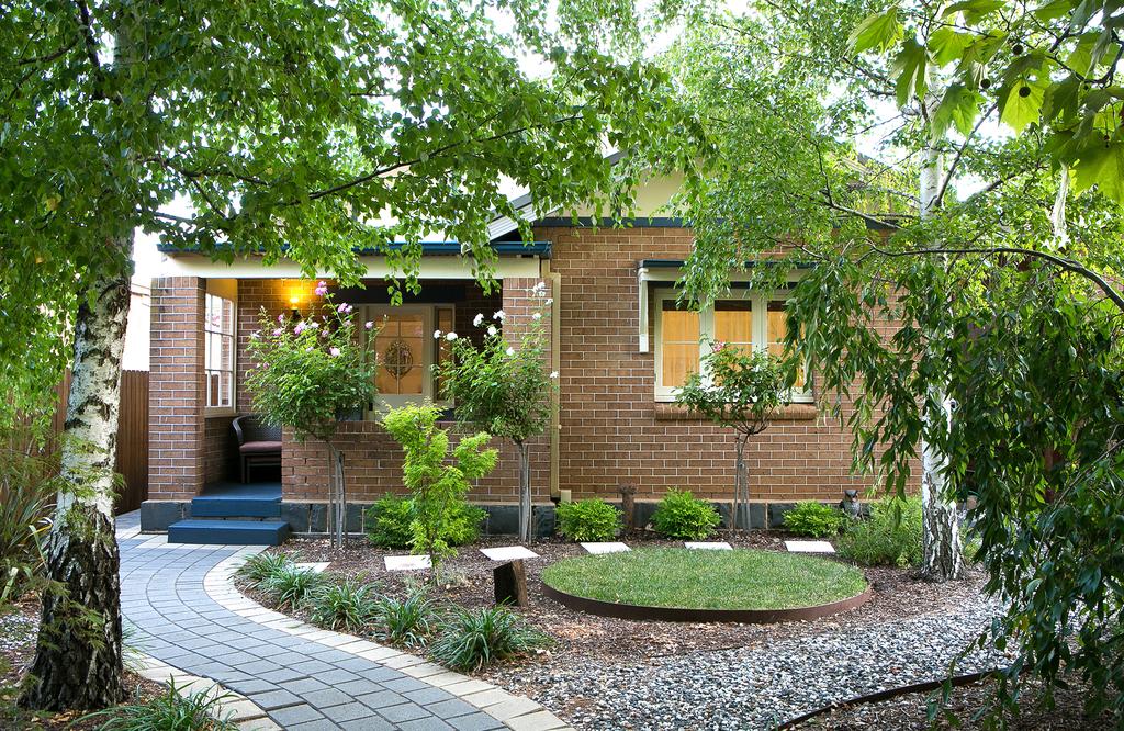 Tooraweenah NSW Darwin Holiday