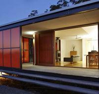 The Orange House - Darwin Holiday