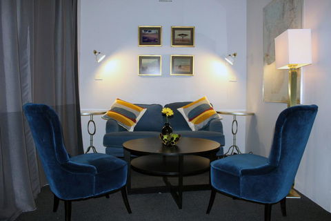 The Oriana, Orange - Darwin Holiday 3