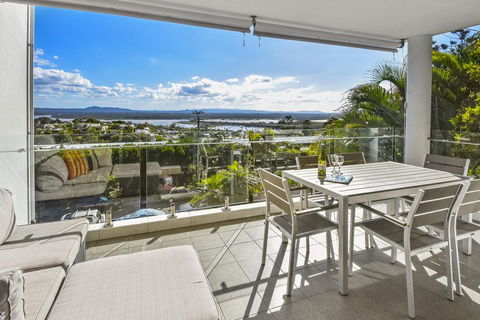 The Outlook - Darwin Holiday 0