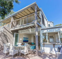 The peachy life Sunshine Beach - Darwin Holiday