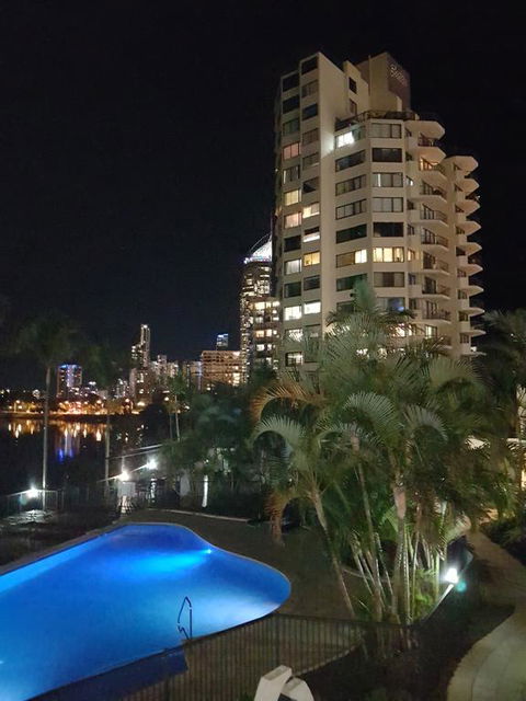 The Pinnacle Apartments - Darwin Holiday 1