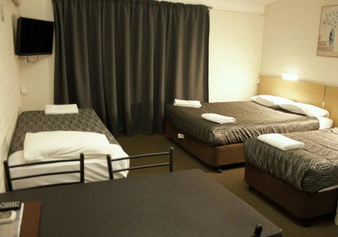 The Plains Motor Inn - Darwin Holiday 2