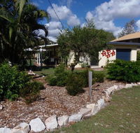 The Red Piranha - Rainbow Beach Close to everything air con and pet friendly - Darwin Holiday