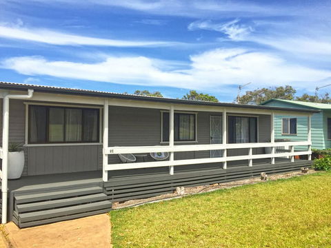 The Relax Shack @ Culburra Beach Sleeps 7 - Darwin Holiday 0