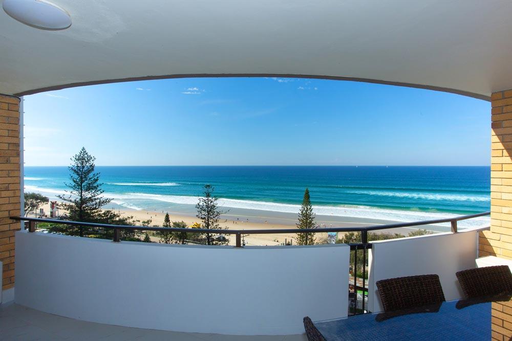 Surfers Paradise QLD Darwin Holiday