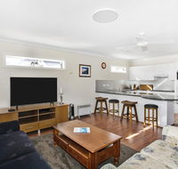 The Sands - 4/46 Jones Avenue Mollymook - Darwin Holiday