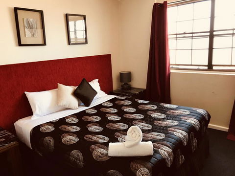 The Shamrock Hotel - Darwin Holiday 0