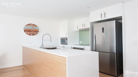 The Shoal Apartments, Unit 202/4-8 Bullecourt Street - Darwin Holiday 1