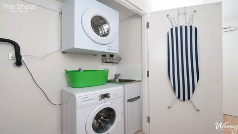 The Shoal Apartments, Unit 202/4-8 Bullecourt Street - Darwin Holiday 2