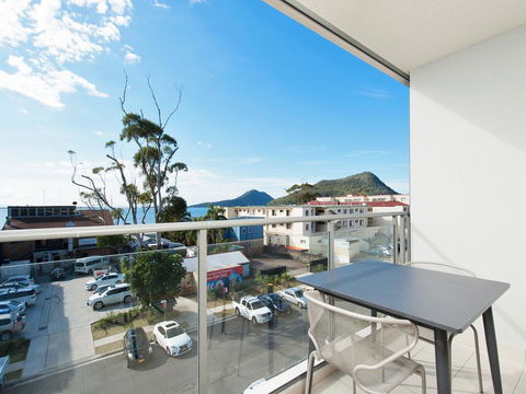 The Shoal Apartments, Unit 304/4-8 Bullecourt Street - Darwin Holiday 2