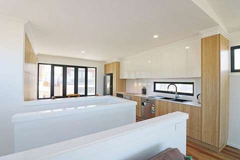 The Shore Break 6 Apartment - Darwin Holiday 3