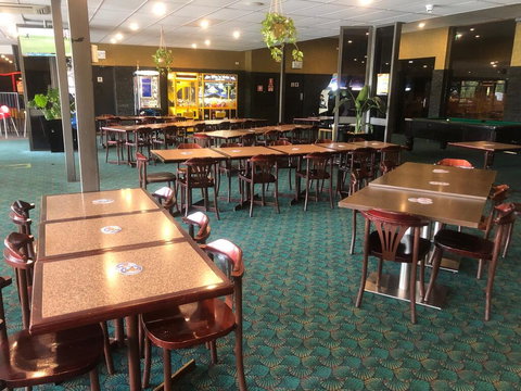 The Sportsman's Hotel - Darwin Holiday 3