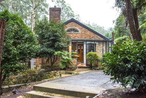 The Stone On The Hill - 3 Bedroom House - Darwin Holiday 1