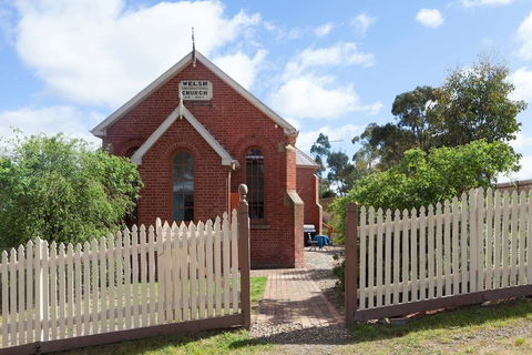 The Welsh Church - Darwin Holiday 0
