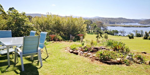Thistle Dome - Darwin Holiday 1