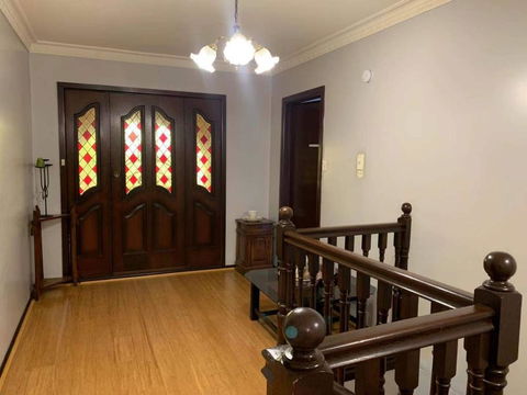 Thomastown Antique House Room 5 - Darwin Holiday 2