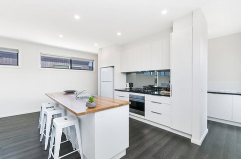 Thunder Point - Darwin Holiday 2