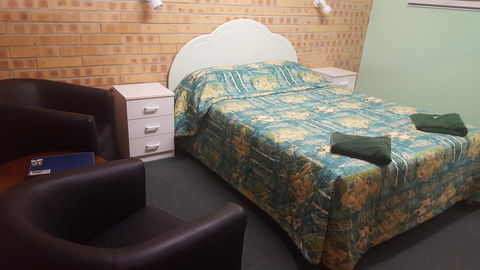 Tiaro Motor Inn - Darwin Holiday 1