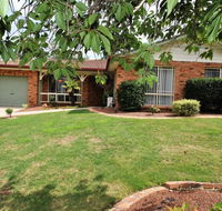 Tidy Home in a Leafy Suburb Great Location - Darwin Holiday