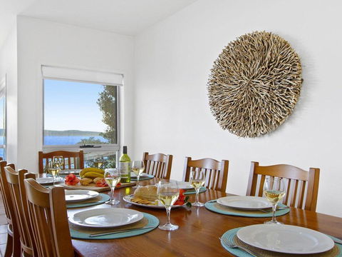 Tilbury Breeze - Ocean Views, Comfort And Style - Darwin Holiday 2