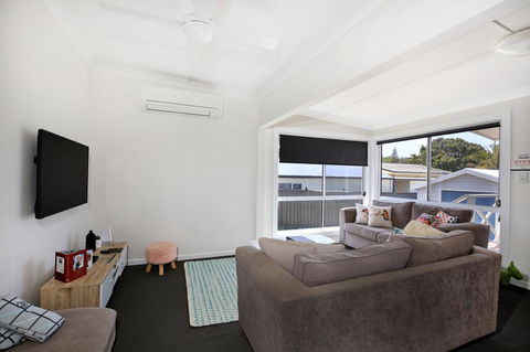 Tilly's Retreat - Pet Friendly - 3 Min Walk To Beach - Darwin Holiday 1