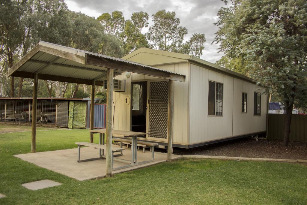 Girgarre VIC Darwin Holiday
