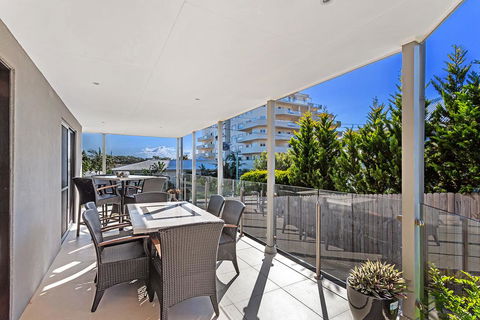 Tomaree Road, 16 - Darwin Holiday 3