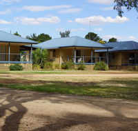 Tooleybuc River Retreat Villas - Darwin Holiday