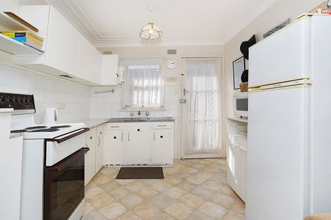 Toowoon Bay Beachside Unit, Unit 4 - Darwin Holiday 1