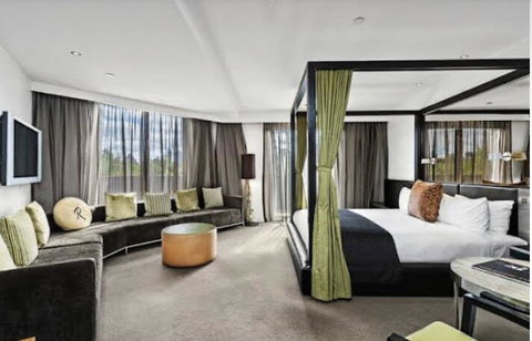 Top Private Service, Business Reception, Alternative Travel - Darwin Holiday 1